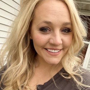 Meet your Posher, Kelsey